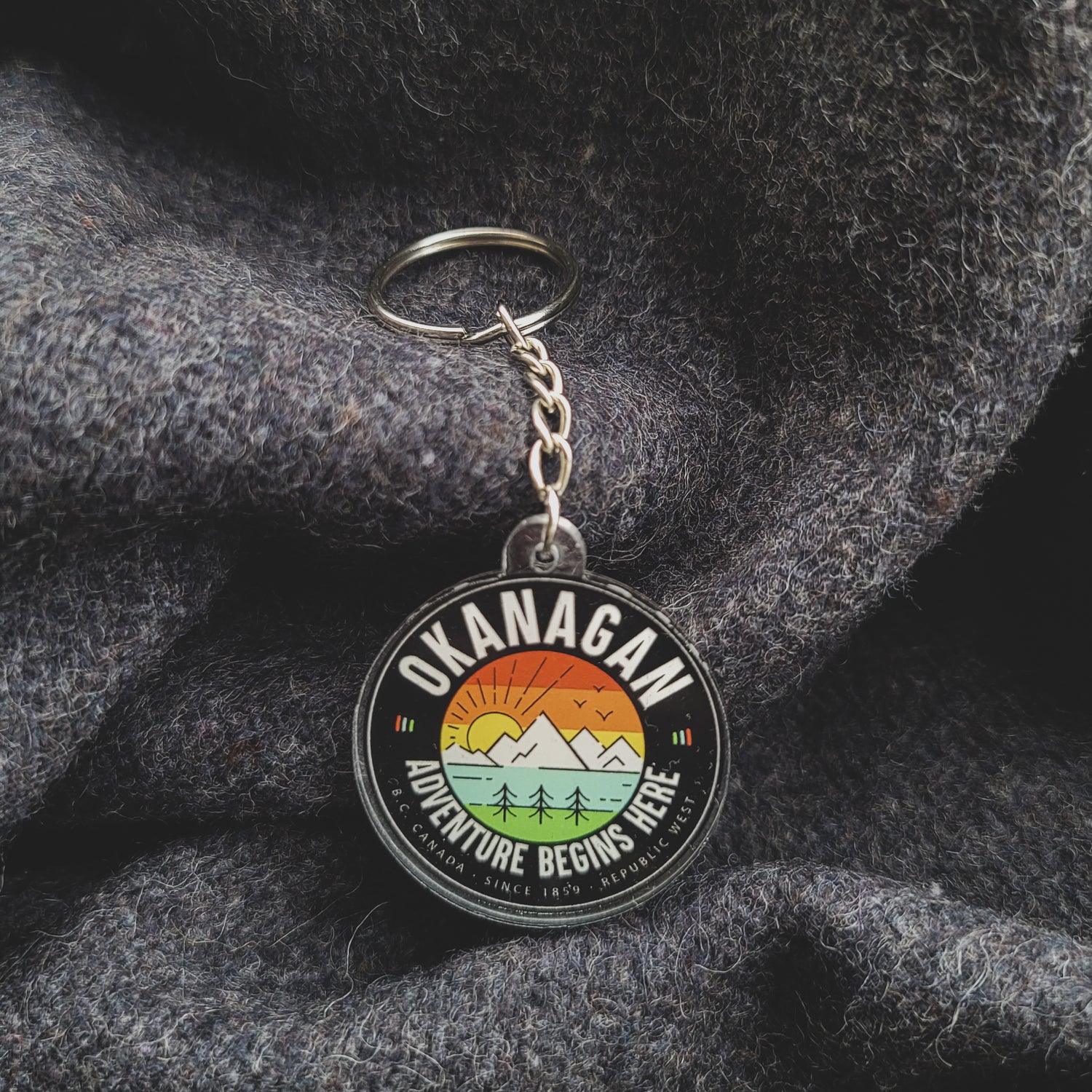 decal - decals - Stickers Okanagan Adventure Keychain 